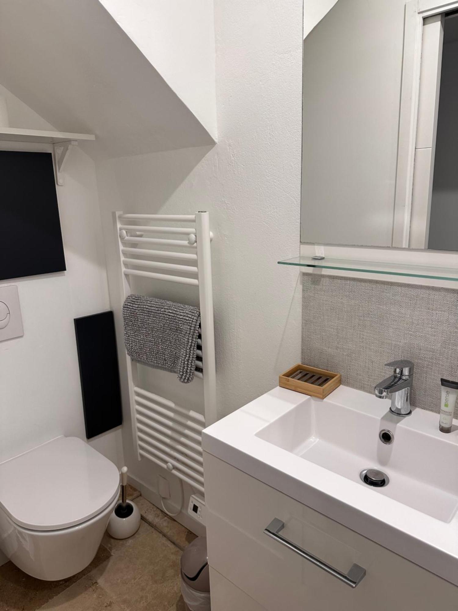 Appartements 3 Etoiles Terrasse Ou Patio Intra-Muros Aigues-Mortes Exterior foto